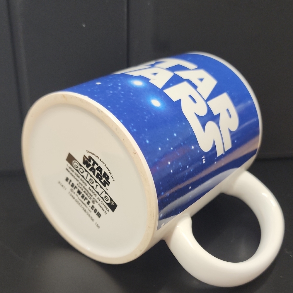 Stormtrooper Mug - Blue and White - Picture 4 of 5